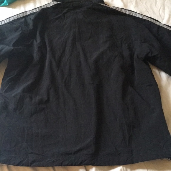 LF the brand Pullover Windbreaker - Picture 7 of 7